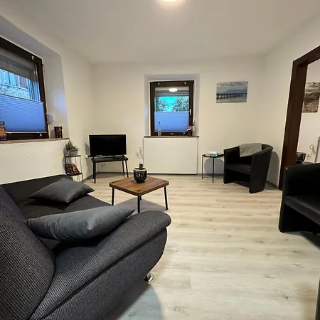 Ailsbach Ruhig, Eingezaeunt, Hundefreundlich Nahe A3 * Lonnerstadt
