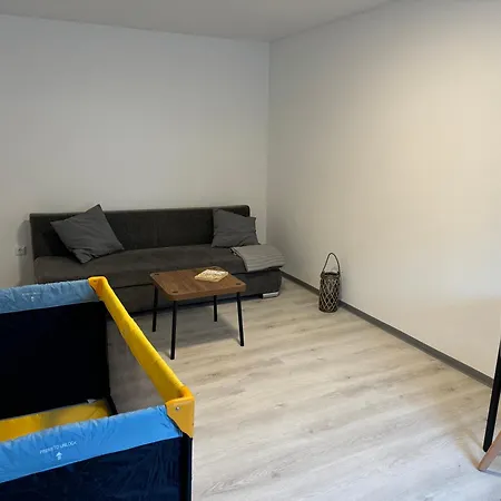 Ailsbach Ruhig, Eingezaeunt, Hundefreundlich Nahe A3 *
